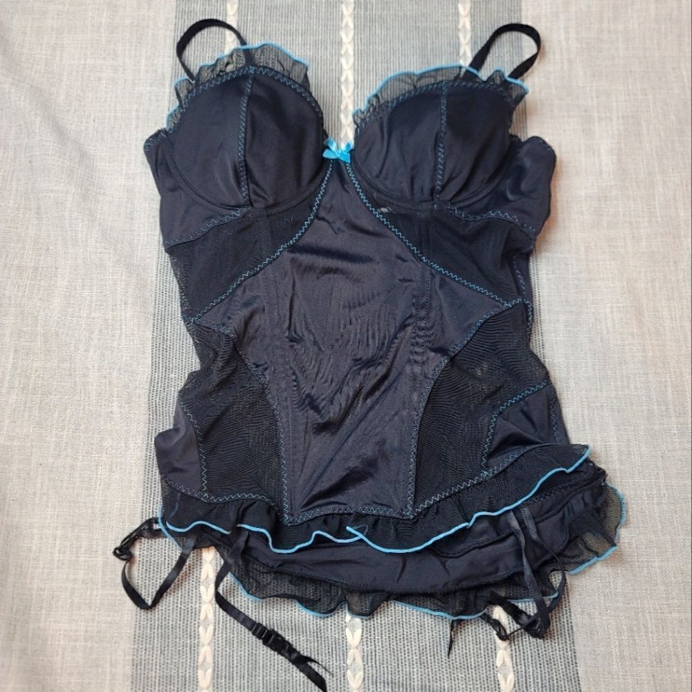 Y2K MORBID THREADS Bustier